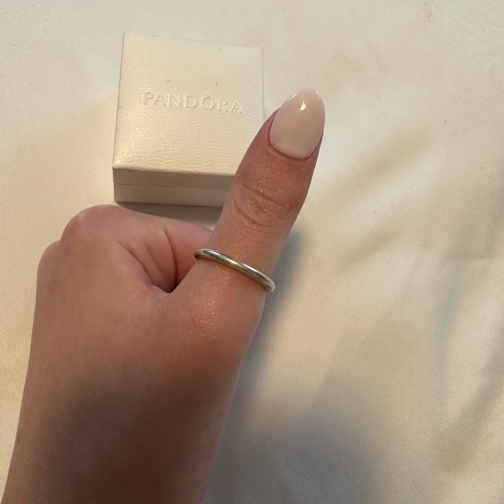 Pandora stackable band. Size 6.